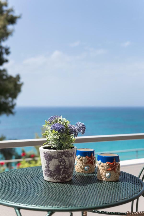 Siviri Azure Sea View By Luxlikehome Exterior photo